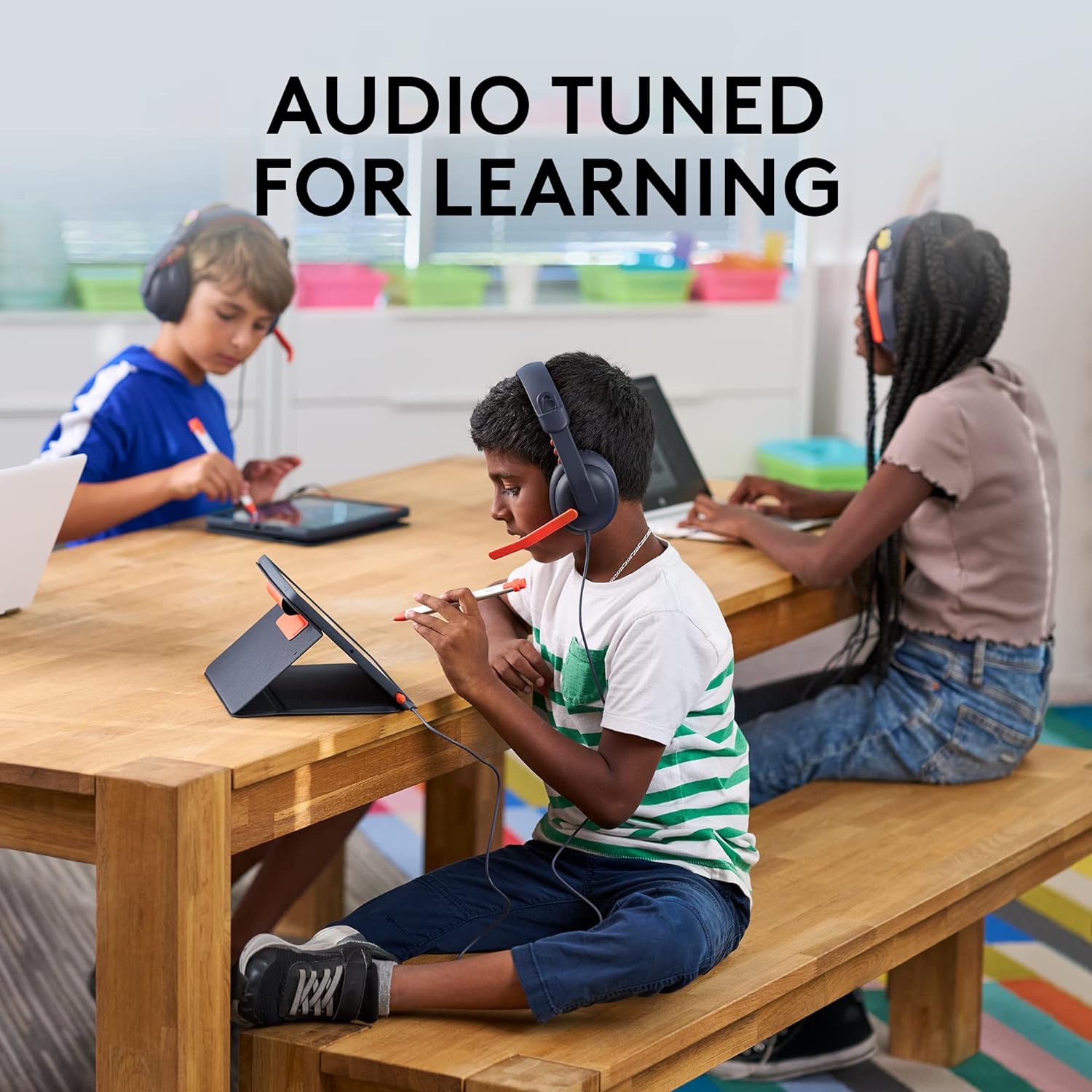 Logitech Zone Learn Wired Headset with Microphone for Learners, Comfortable and Adjustable Fit for Kids, USB C, for Windows/MacOS/iPadOS/Android/Mobile - Over-Ear, Blue