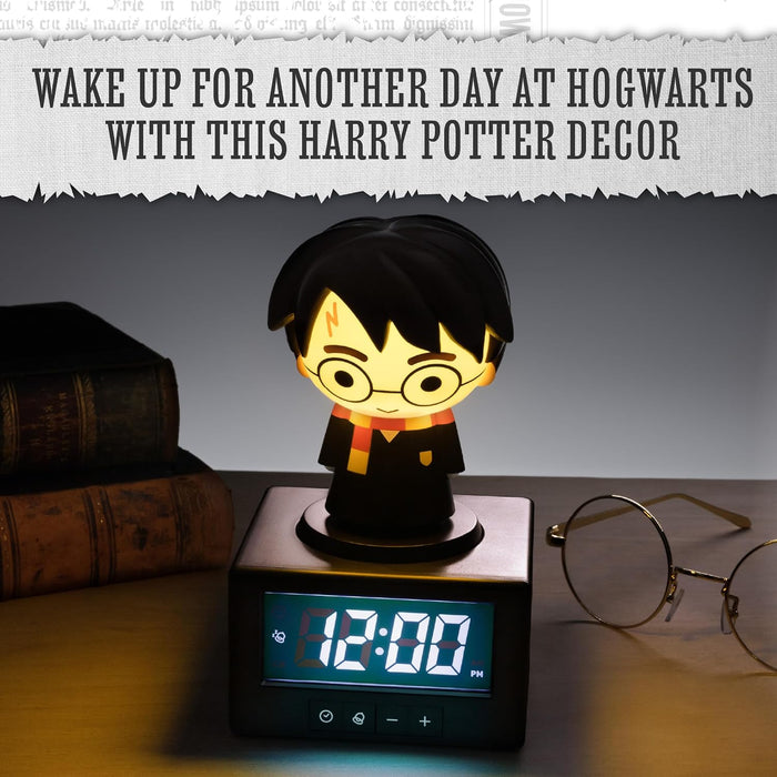 Paladone Harry Potter Digital Alarm Clock, Press Harry Potter for a Lamp or Night Light, Bedside Table Room Decor, Officially Licensed Merchandise