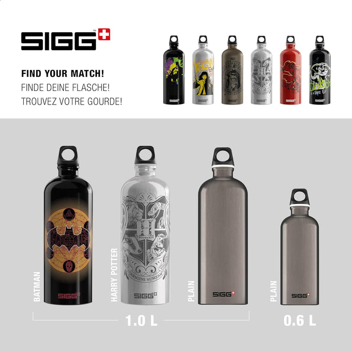 SIGG - Borraccia Alluminio - Traveller Batman - Certificata Climate Neutral - Bevande Gassate - Ermetica - Leggera - Senza BPA - 1L Oro Batman