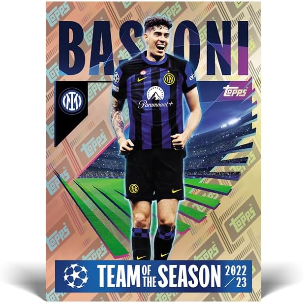 Topps UEFA Champions League Stickers - Starter Pack (80 Page Album Plus 2 Packets of Stickers)