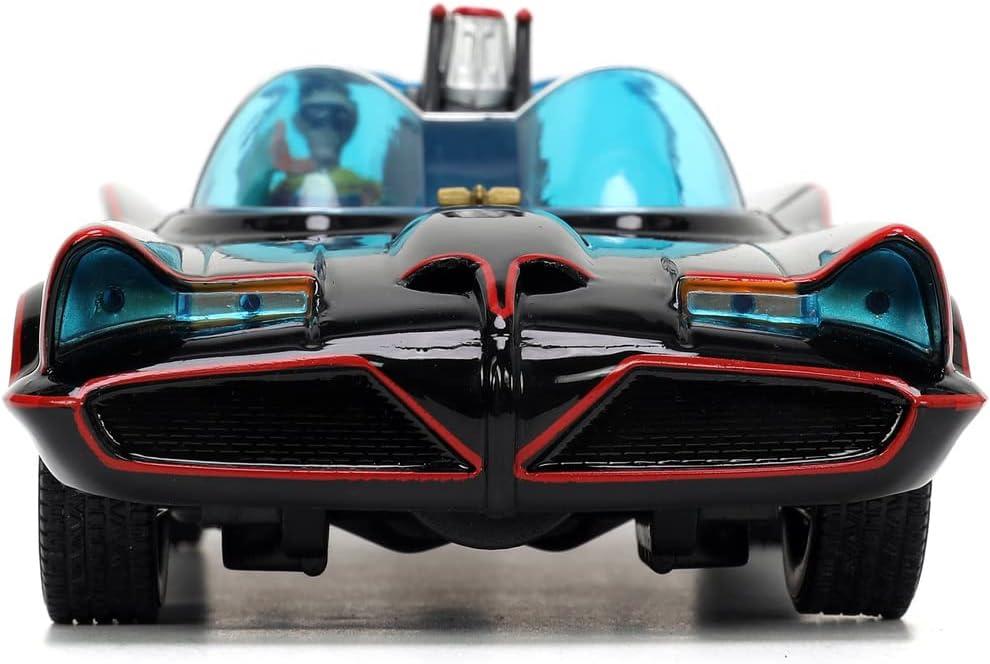 Jada - DC Batmobile 1966 Deluxe con cuatro figuras - Set de Alta Calidad de la Serie de TV Batman Clásico con Coche, Batman, Robin, Joker y Pingüino a Partir de 8 Años. (253215011)