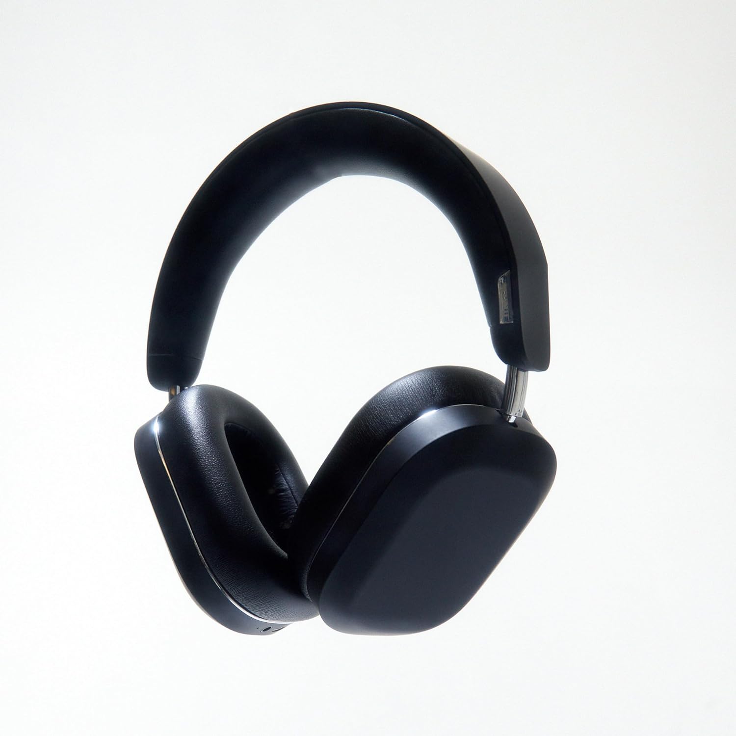Defunc Mondo Over-Ears Wireless Headphones with Optional Cable - 45H of Active Play Time - Bluetooth - Dual ENC Microphones and Drivers (Black
