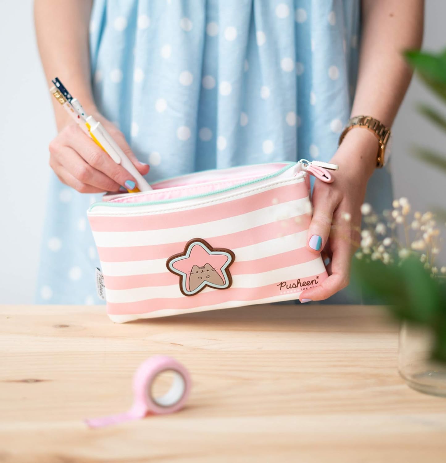 Erik - Pusheen Triple Pocket Pencil Case Triple Pocket White / Pink