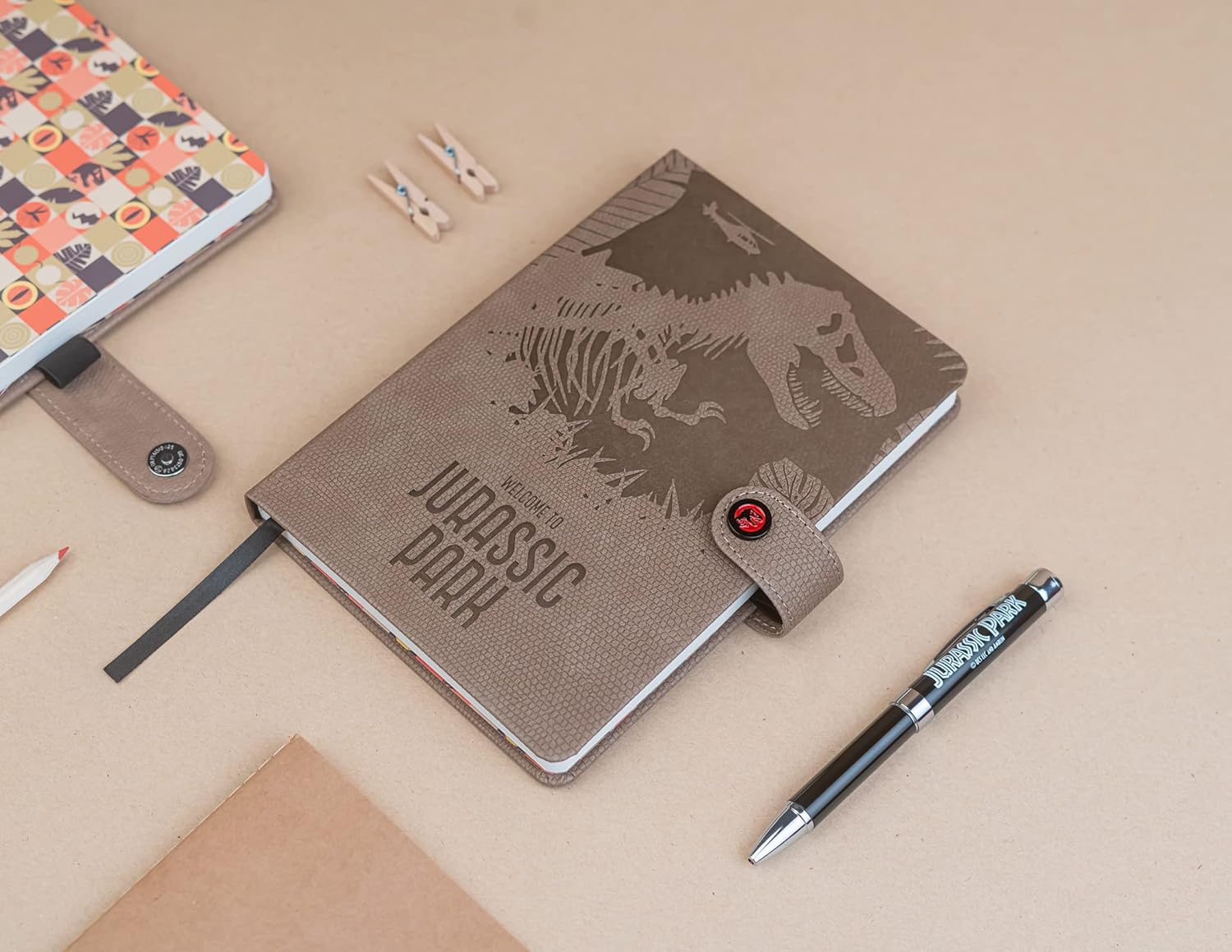 Grupo Erik Jurassic Park A5 Premium Notebook With Pojector Pen | Jurassic Park Gifts | A5 Notebook | Notebooks A5 | Notepads A5 | A5 Notepad | Jurassic Park Merchandise
