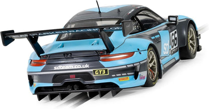 Scalextric C4415 Porsche 911 R-Team Parker British 2022 GT/Prototype GT3 Racing Slot Car