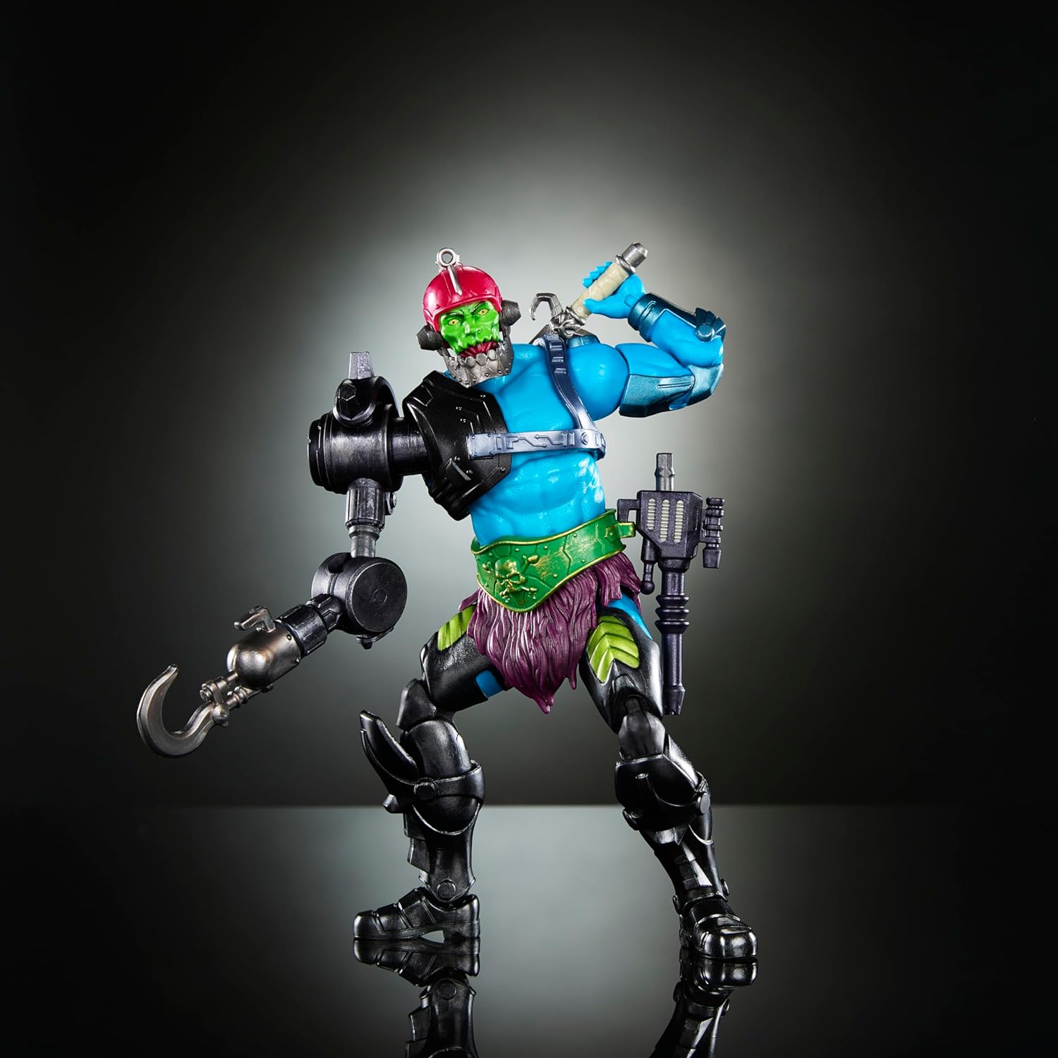 Masters of the Universe Masterverse New Eternia Trap Jaw Action Figure, Deluxe Collectible with 30 Articulations & Multiple Accessories, MOTU Toy, HYC47