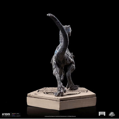 Iron Studios Jurassic World Icons Velociraptor Blue 9 cm