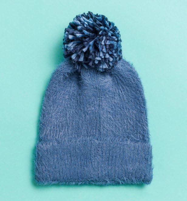Disney Lilo and Stitch – Stitch Fluffy Pom Pom Beanie
