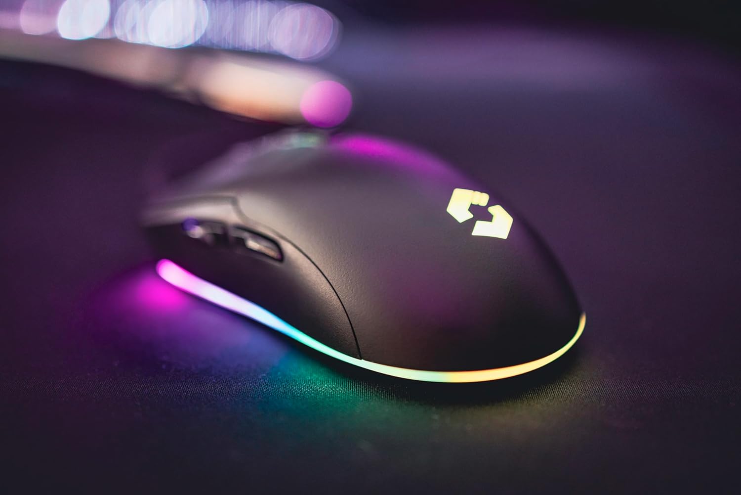 Speedlink TAUROX Gaming Mouse - Gaming mouse with cable, multi-coloured LED lighting, USB connection, 5-button PC mouse wired, two DPI switches up to 7,200 dpi, sheathed cable, black
