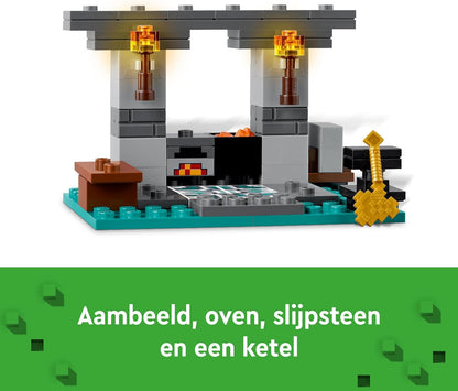 LEGO Minecraft The Armoury Building Toys for Kids, Boys & Girls aged 7 Plus & Minecraft The Animal Sanctuary, Building Toys for Girls and Boys Aged 7 Plus