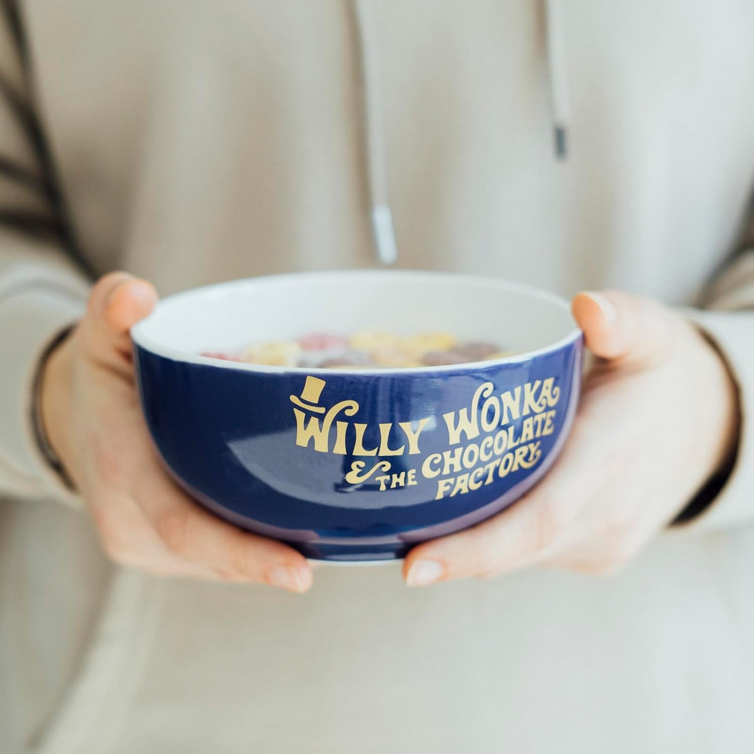 Grupo Erik: Bowl Willy Wonka | Tazza Colazione Grande di Willy Wonka in ceramica, 600 ml, 14 x 7 x 14 cm, ideale come Willy Wonka Gadget, Tazzone