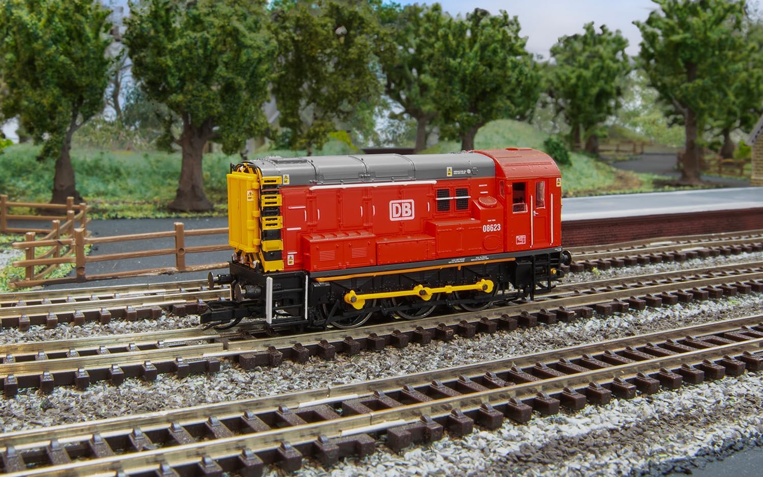 Hornby TT:120 Modelleisenbahn TT3002M DB Schenker Klasse 08 0-6-0 08623 – Lokomotiven der Epoche 10
