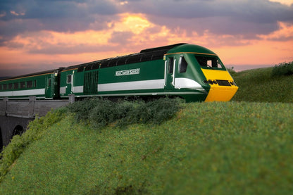 Hornby R30204 Rail Charter Services HST Train Pack - Era 11 Diesel Lokomotive Modelleisenbahn Zug 00 Spur