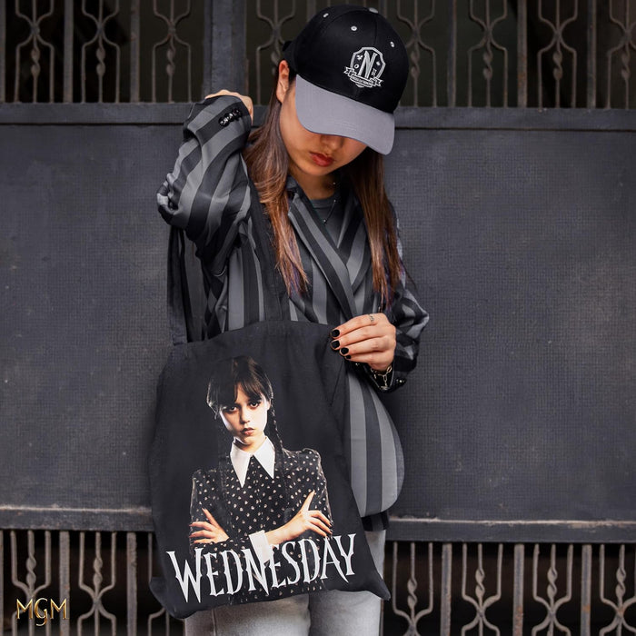 Cinereplicas Wednesday - Wednesday Carry Bag 42 x 38 cm - Official Licence, black