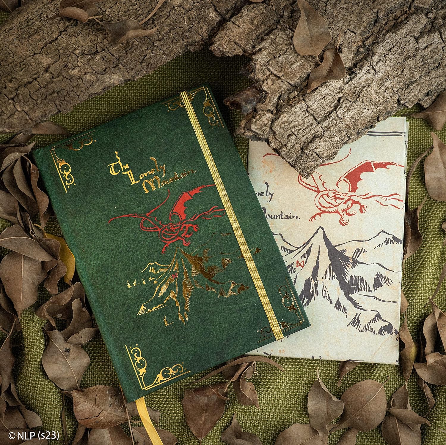 Cinereplicas Der Herr der Ringe - Der kleine Hobbit Hardcover Notizbuch mit faltbarer Karte 160p 14.5 * 21cm - Official License