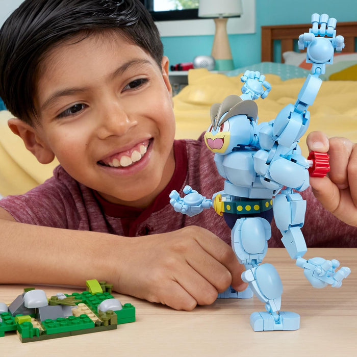 Mega Pokémon Machamp, 401 Bloques de construcción con Movimiento, Juguete +8 años (Mattel HTH70