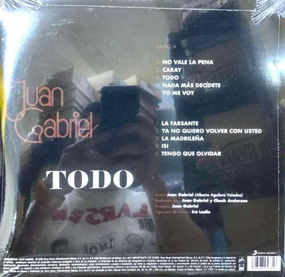 Todo El Caos Habita Aquì