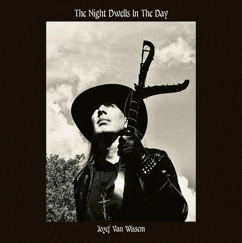 The Night Dwells in the Day