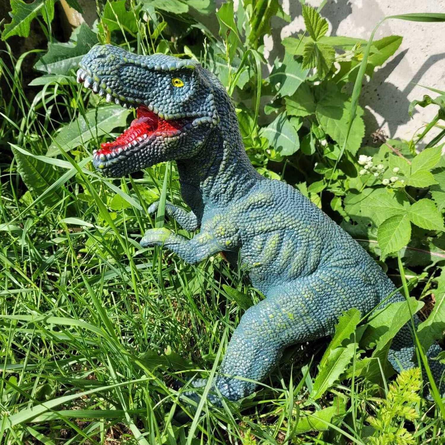 dinosaur T-Rex boys 57 cm rubber green