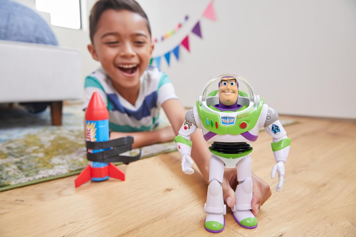 Mattel Disney and Pixar Toy Story Talking Action Figure, Rocket Rescue Buzz Lightyear with 20+ Sounds & Phrases & Moving Helmet Visor, 12-inch Scale