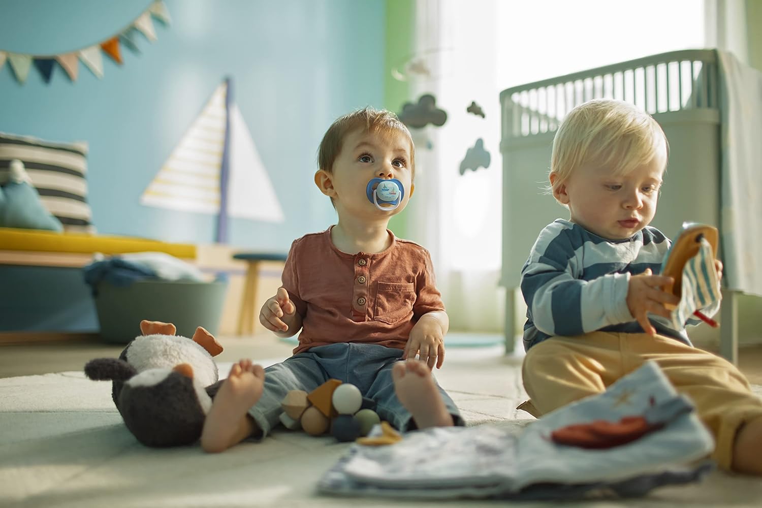 Ultra Air Philips Avent - 6 Months - Orthodontic and BPA Free - Pack of 2 - Includes Steriliser/Carry Bag SCF080/03, Quiet Shade-Clematis Blue