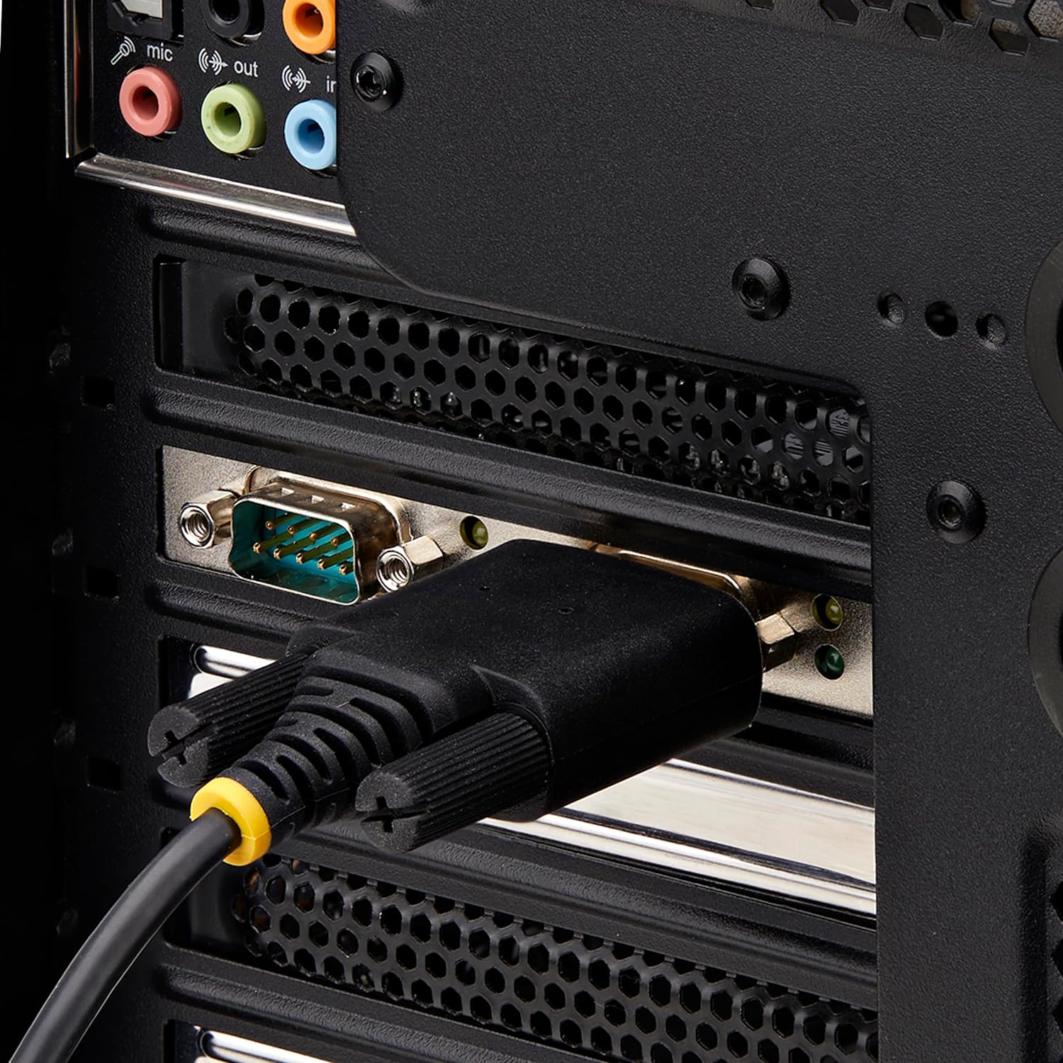 StarTech.com 2-Port Serial PCIe Card, Dual-Port PCI Express to RS232/RS422/RS485 DB9 Serial Card, Standard/Low-Profile Brackets, 16C1050 UART, ESD Protection, Windows/Linux (2S232422485-PC-CARD