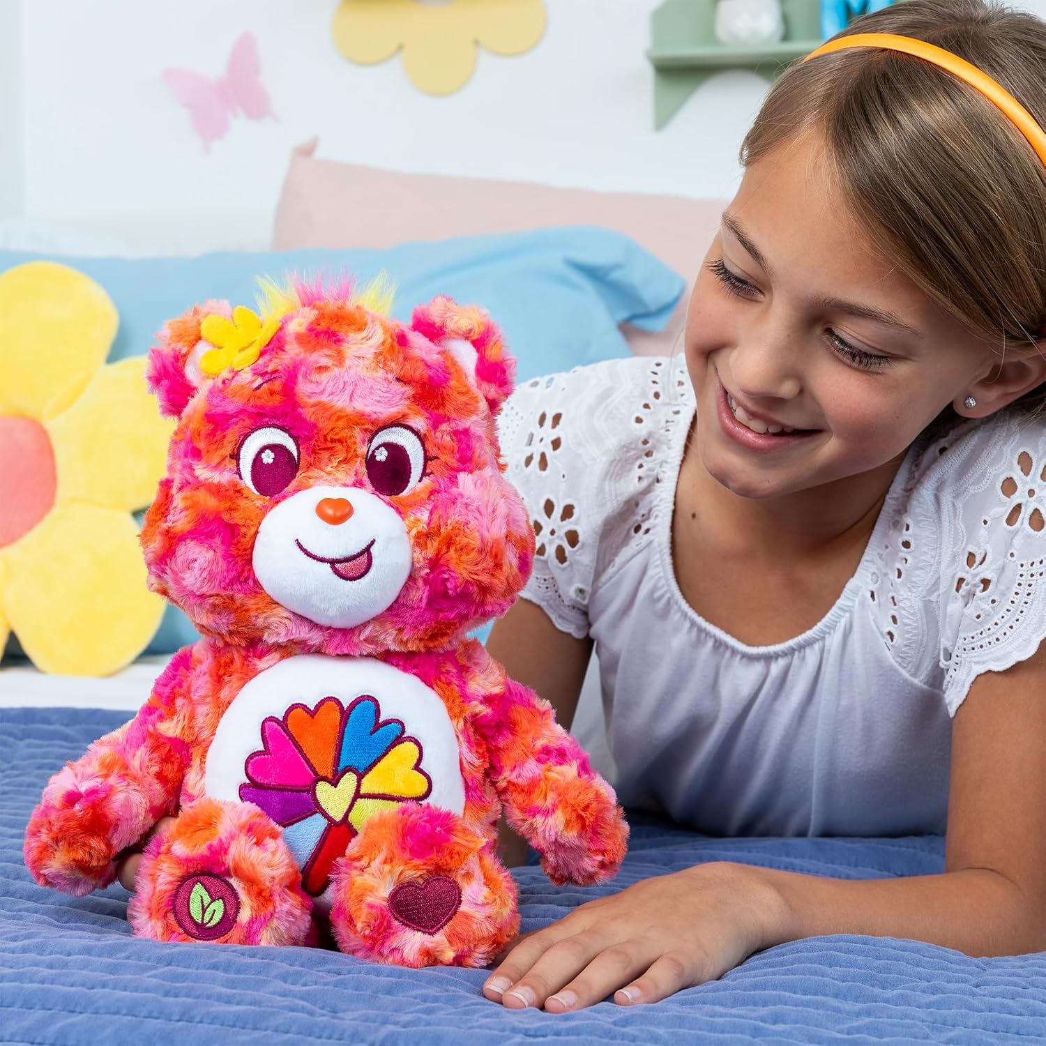 Basic Fun Care Bears Flower Power Bear Medium Plush Toy 35 cm – Eco-Friendly Cuddly Bear with Flower Belly Badge for Girls and Boys Aged 4+