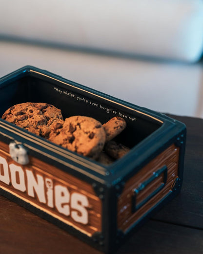Grupo Erik Keksdose Keramik The Goonies - Keksglas mit Deckel Groß 20 x 11,5 x 13,5 cm Vorratsbehälter mit Deckel Offizieller Die Goonies Fanartikel