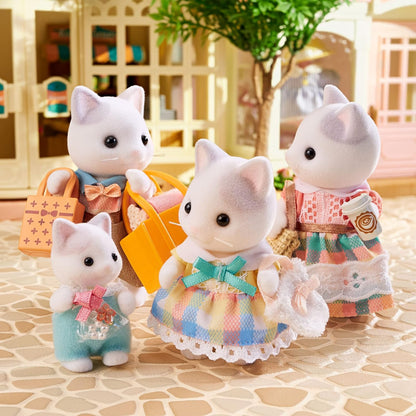 Sylvanian Families - 5738 Latte Cat Family - Dollhouse Playsets
