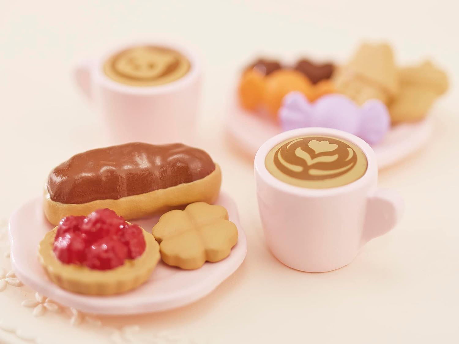Sylvanian Families - 5742 Sweets Party Set - Dollhouse Playsets
