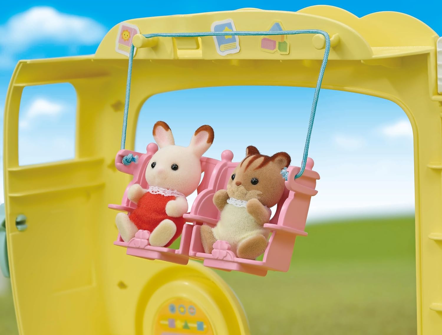 Sylvanian Families - 5744 Rainbow Fun Nursery Bus - Dollhouse Playsets