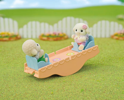 Sylvanian Families - 5744 Rainbow Fun Nursery Bus - Dollhouse Playsets