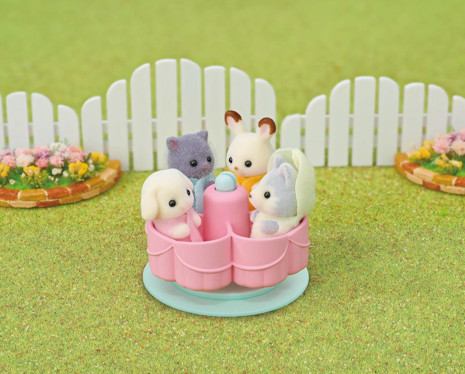 Sylvanian Families - 5744 Rainbow Fun Nursery Bus - Dollhouse Playsets