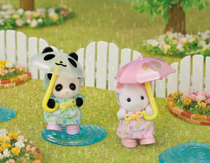 Sylvanian Families - 5748 Nursery Friends - Rainy Day Duo - Dollhouse Playsets & 5741 Triple Bunk Beds - Dollhouse Playsets