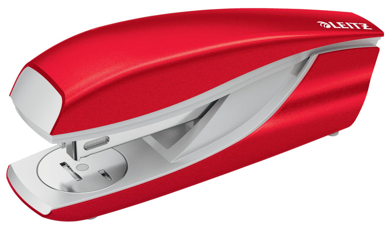 Leitz WOW Grapadora Roja, Hasta 30 Hojas a la Vez, Cuerpo Metálico Ergonómico, Incluye 200 Grapas, Gama WOW, Grapadora Metálica, 55021026