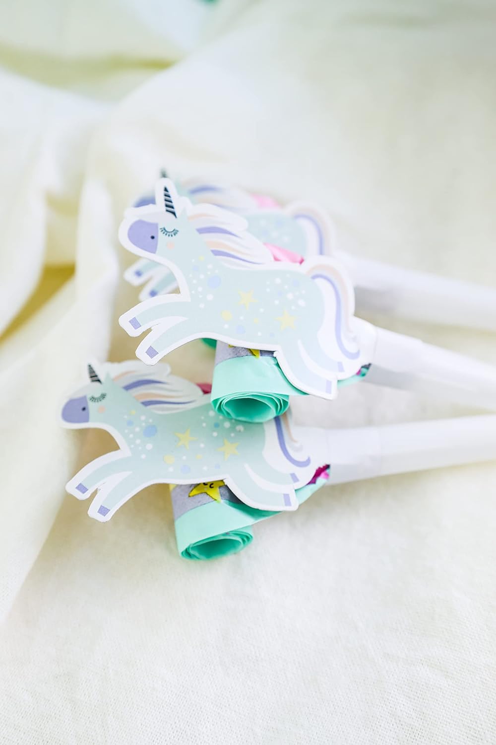 Folat 68367 Party Flutes Unicorns & Rainbows 24 cm-Pack of 6, Multicoloured