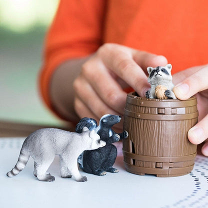 schleich 42596 WILD LIFE Nutty Mischief Playset for ages 3+