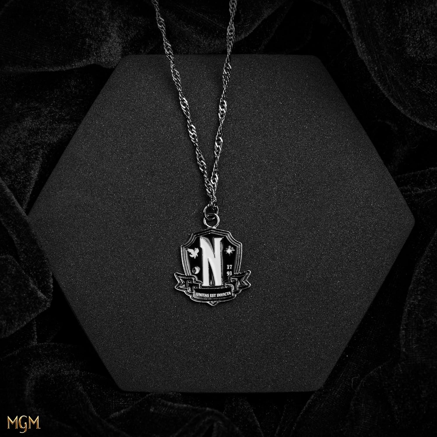 Cinereplicas MAP3071 Necklace, Black