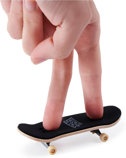 Tech Deck, 96-mm Fingerboard with Authentic Designs, For Ages 6 and Up (Styles May Vary)