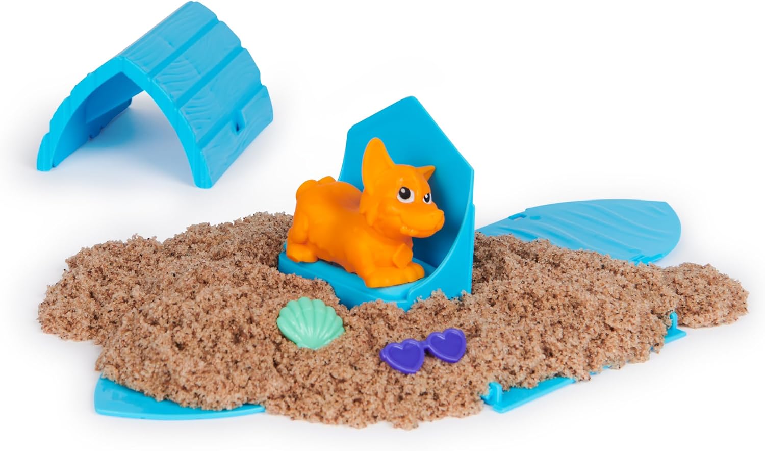 Kinetic Sand Dog House - with 170 g Magic Beach Sand, 1 Dog Figure and Accessories for Creative Indoor Sand Play Fun, for Children from 3 Years
