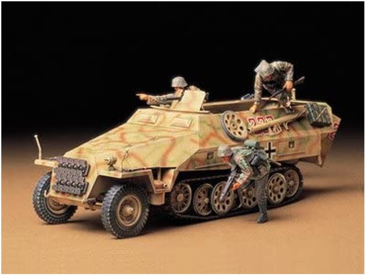 Tamiya Models SdKfz 251/1 Ausf D Hanomag Model Kit