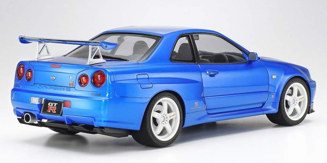 Tamiya 1: 24 Nissan Skyline GT R V Spec II (R34) (Book