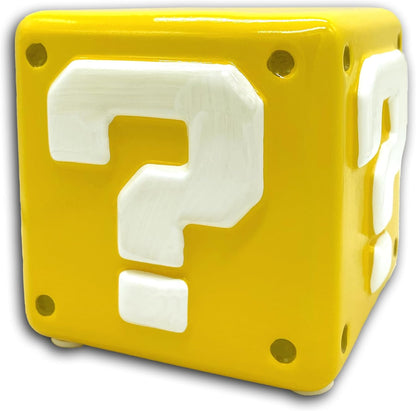 Super Mario Spardose (Fragezeichen-Block-Design), gelbe Mystery-Block-Münzbox, Super Mario Geschenk, H12,3 x B15 x L15 cm Sparschwein – offizielles Merchandise
