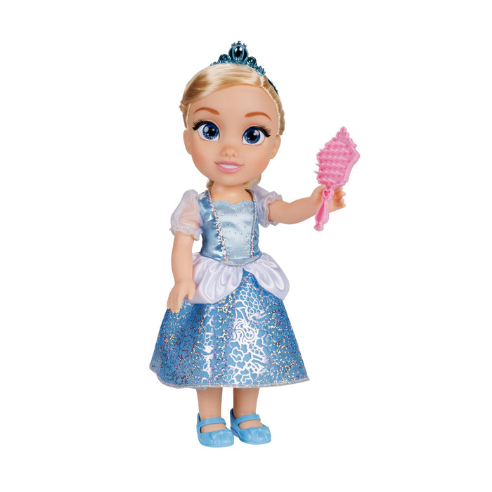 Disney Princess – bambola 38 cm di Cenerentola, con i suoi abiti iconici arricchiti da dettagli glitterati, tiara scintillante e scarpette coordinate, i suoi occhi brillano