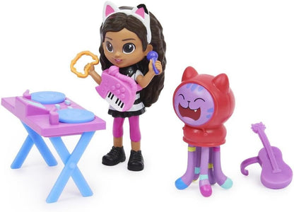 Gabby's Dollhouse Art Studio Set with 2 Toy Figures, 2 Accessories, Delivery and Furniture Piece, Kids? Toys for Ages 3 and above, (6060476