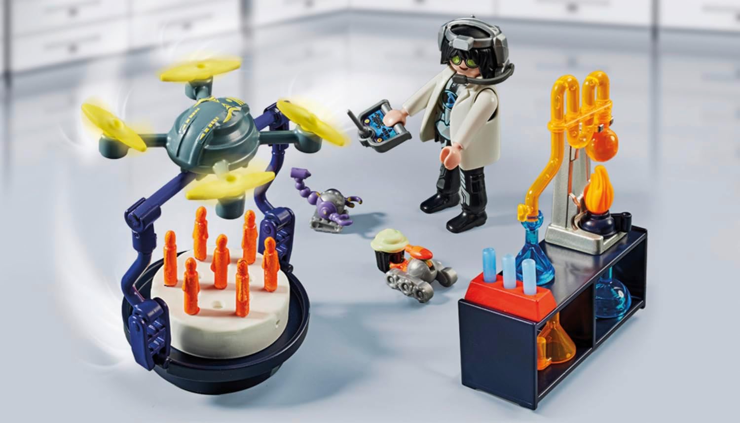 Playmobil 71450 My Life: Researchers with Robots, science-themed party in the lab, including a transport drone and robots, fun imaginative role-play, artistic play sets suitable for children ages 4+