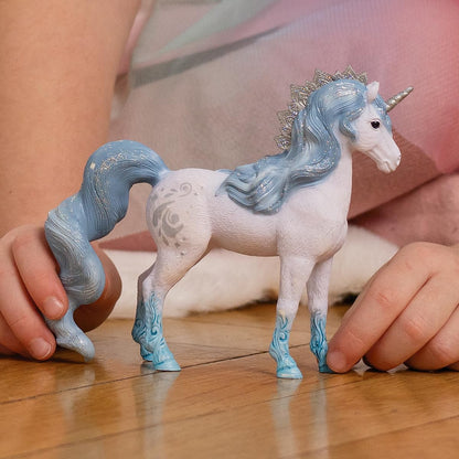 schleich 70823 BAYALA Flowy Unicorn Mare Figurine for ages 5+, Black