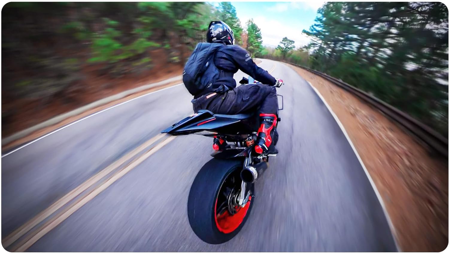 Insta360 Motorcycle U-Bolt Mount and Invisible Selfie Stick for One X / X2 / X3 / One R/One RS (ICDINMBBD/B70