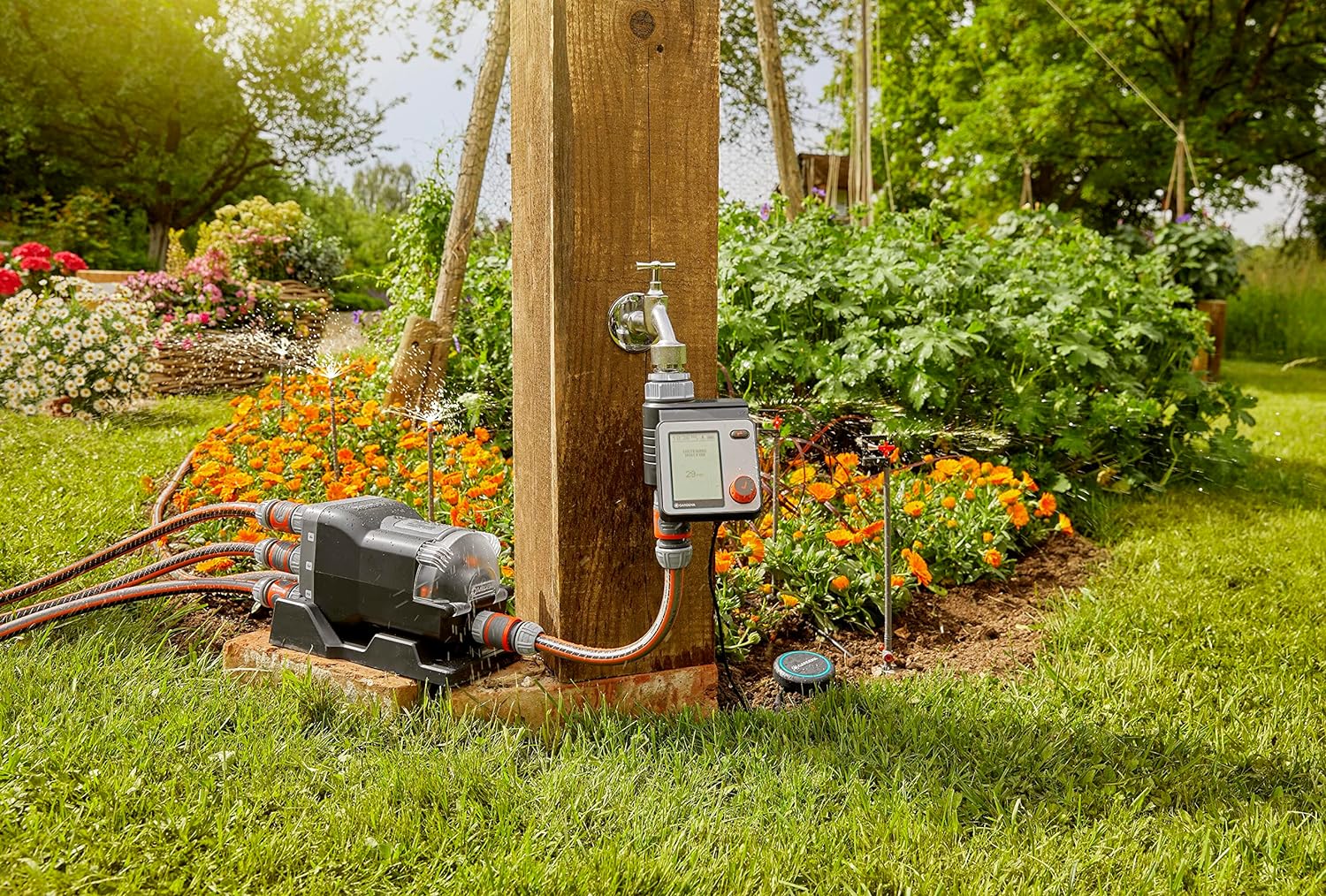 Gardena Water Distributor automatic: 6-point distributor, simple operation, space-saving, allows flexible use, ideal even at low water pressure, 3/4 inch outer threads (1197-20