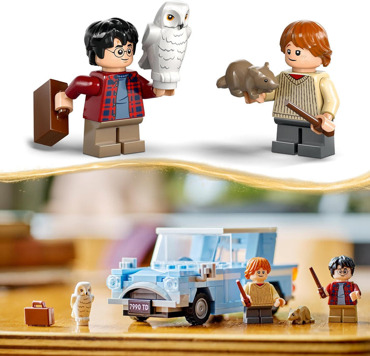 LEGO Harry Potter Flying Ford Anglia Car Toy for 7 Plus Year Old Kids, Boys & Girls, Buildable Model with Ron Weasley Character Minifigure and Hedwig the Owl Figure, Wizarding World Gifts 76424